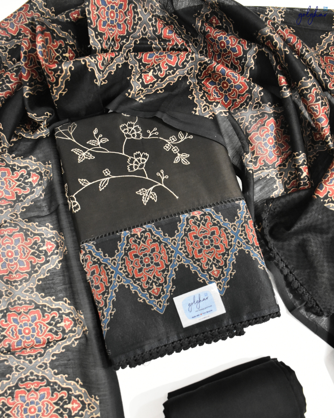 Shabnam (Suit)