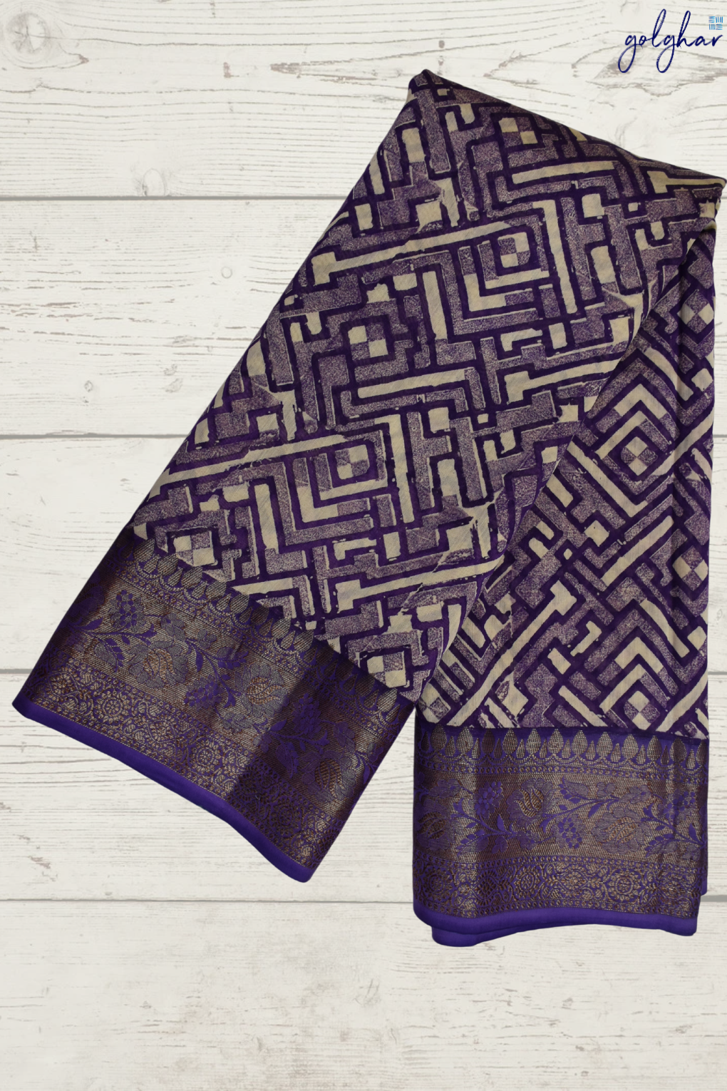 Plum Charm (Saree)