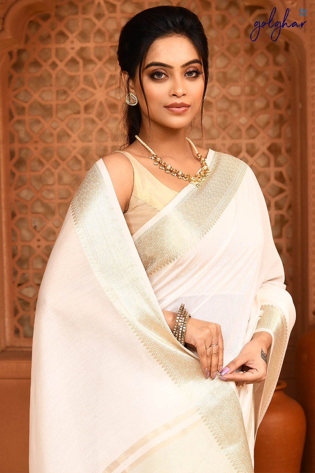 Kanak (Saree)