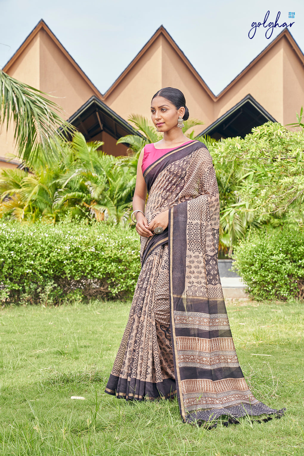Dark Fantasy (Saree)