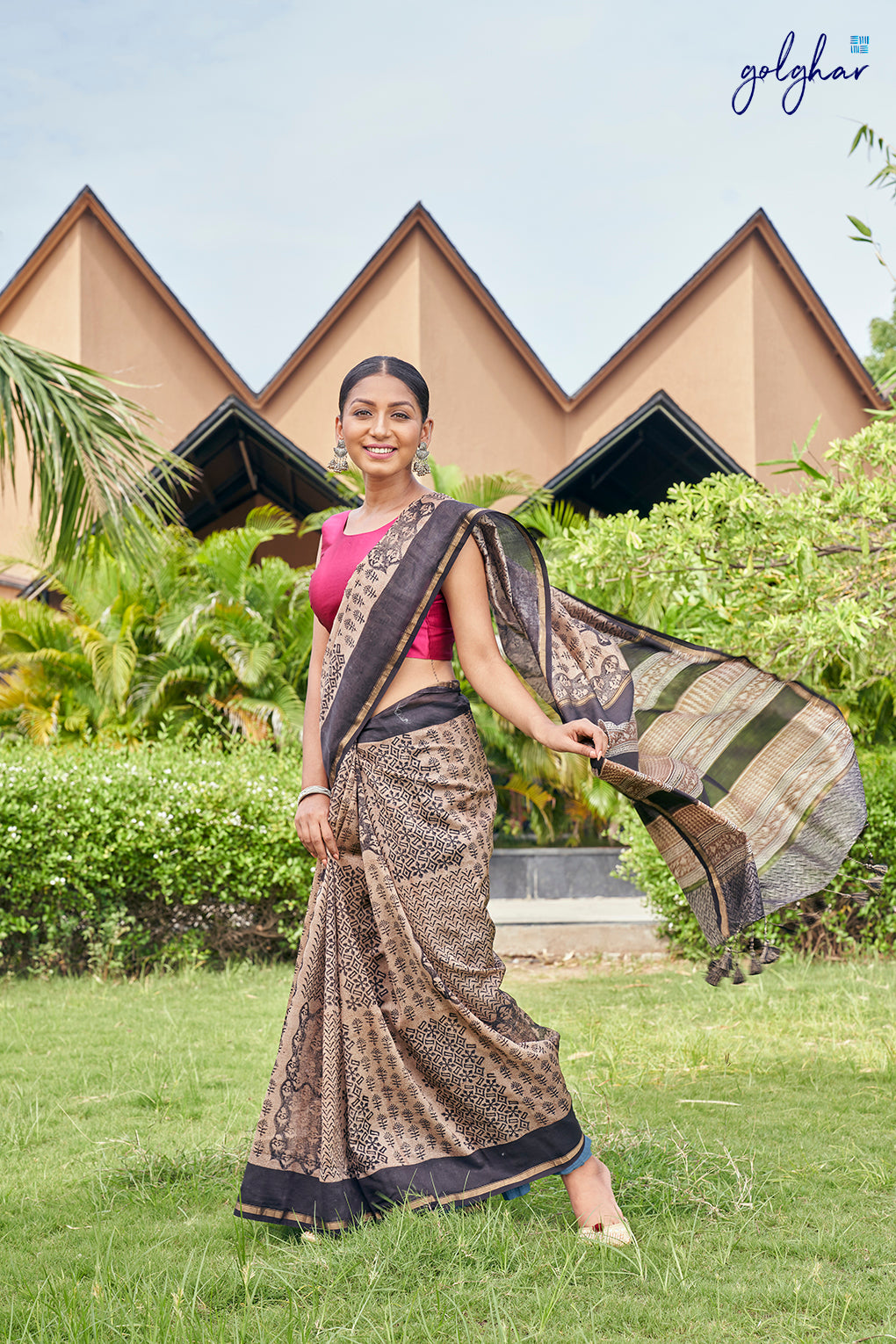 Dark Fantasy (Saree)