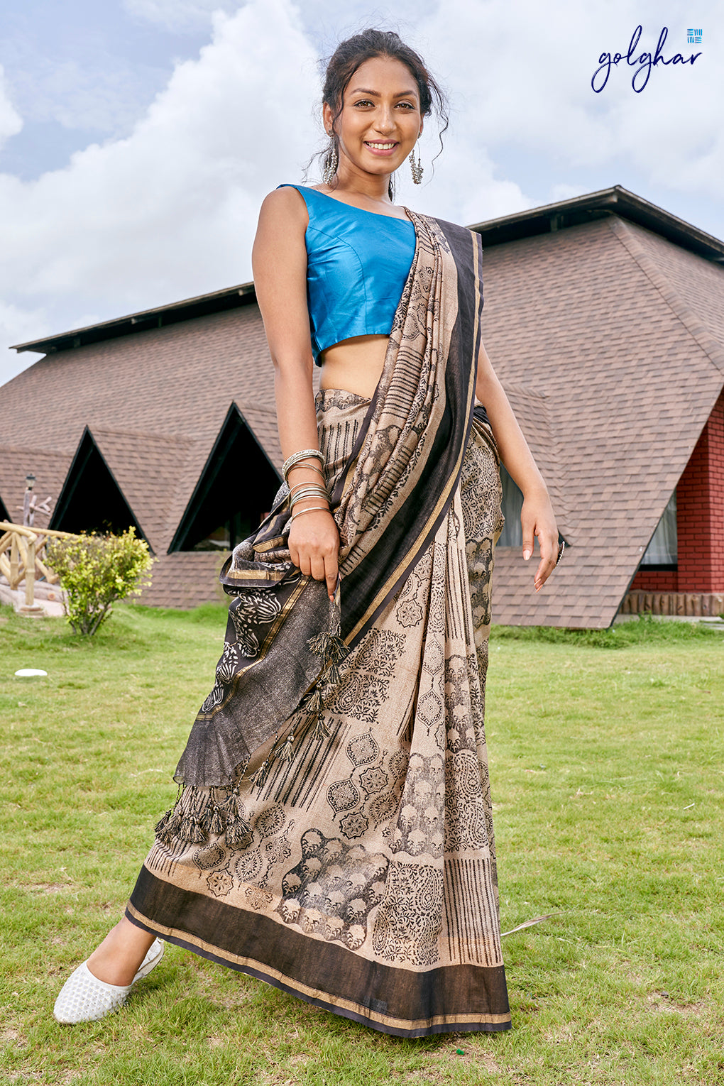 Dark Chocolate (Saree)