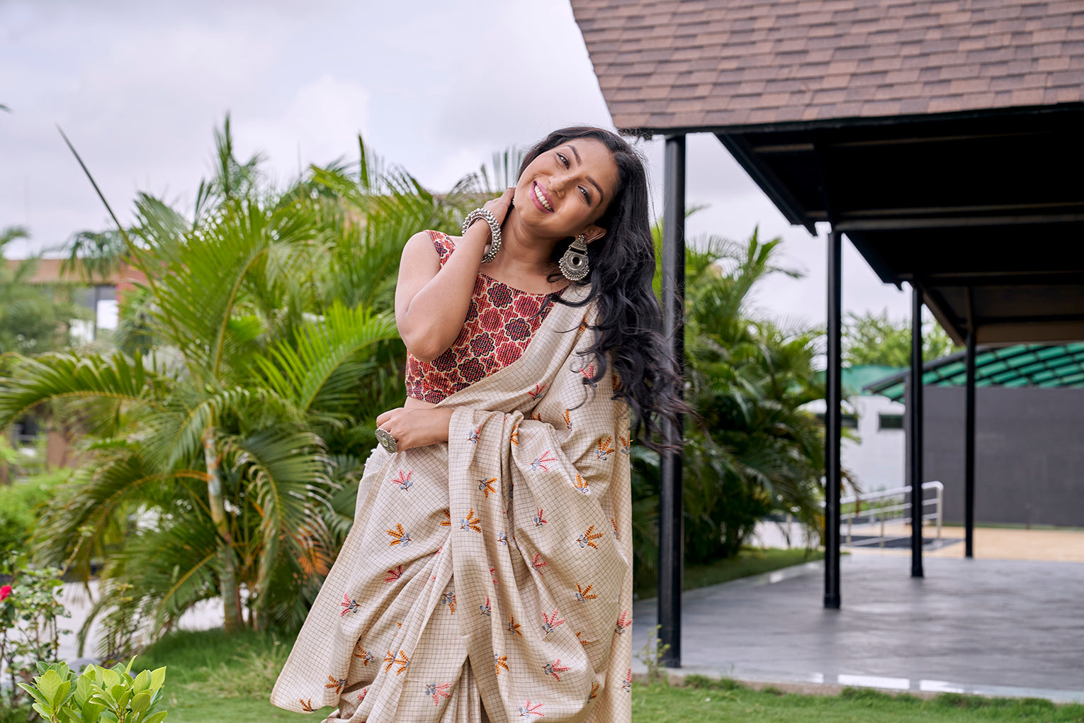 Bene-e-tint(Saree)