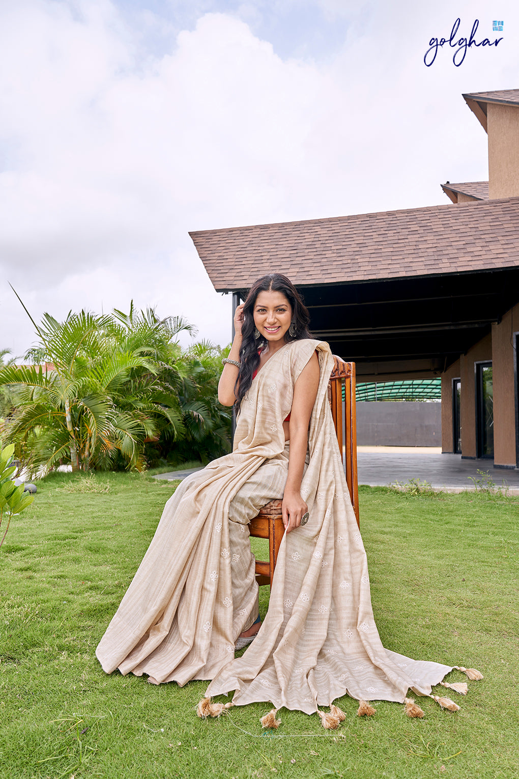 Beam Light (Saree)