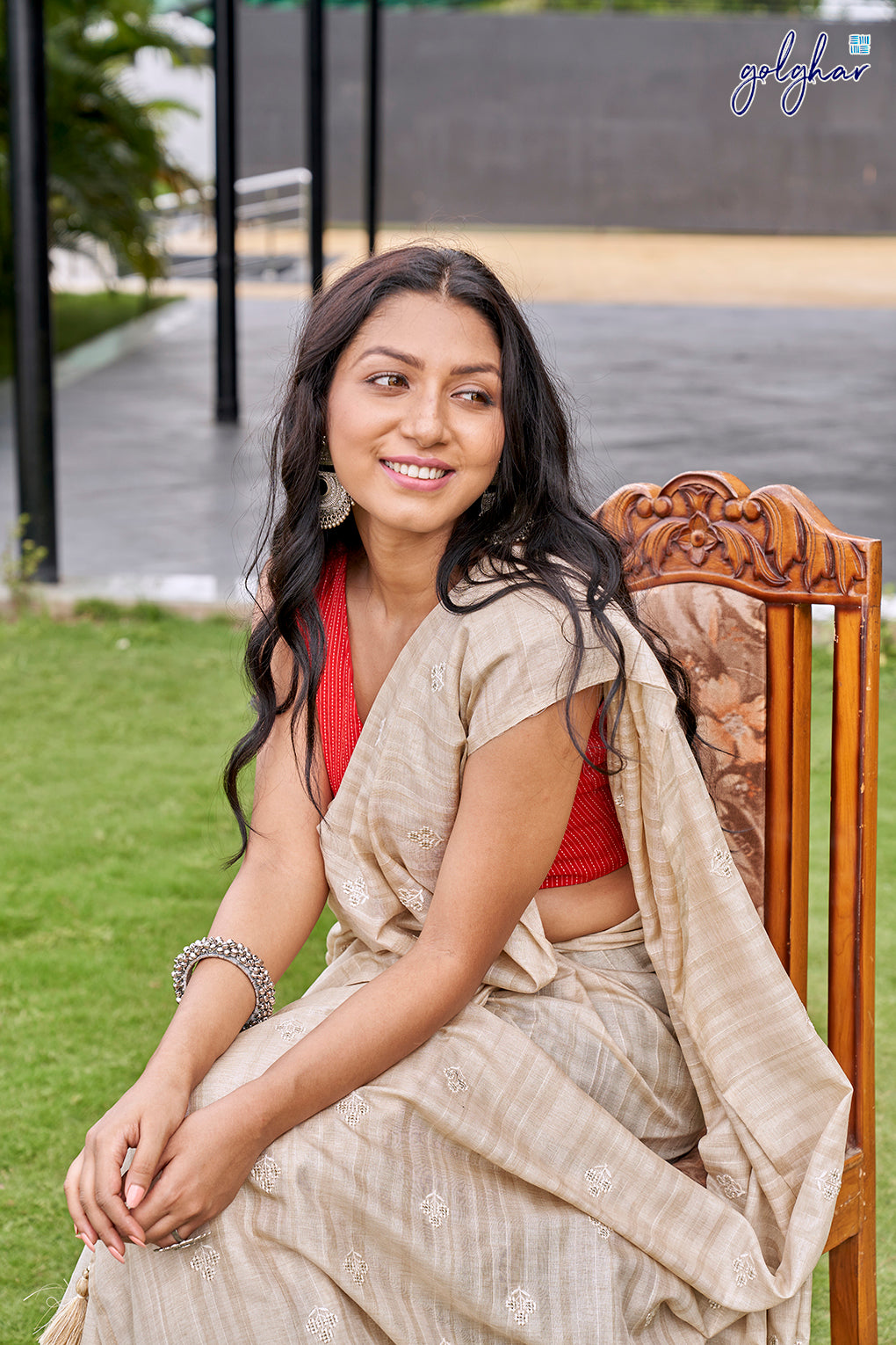 Beam Light (Saree)