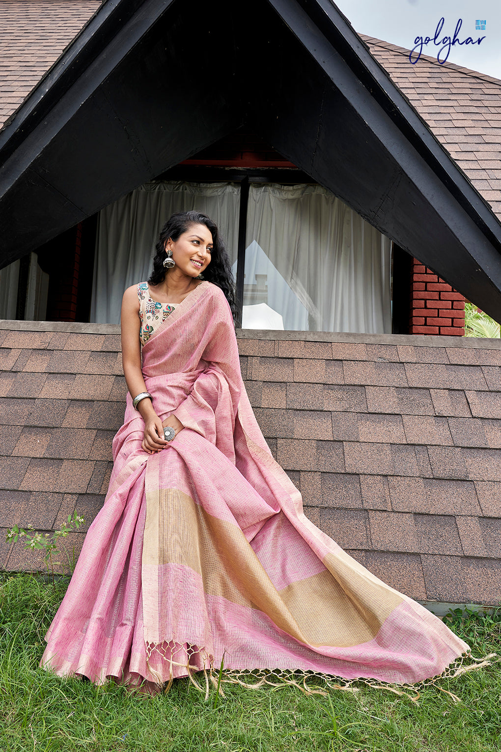 Gloomy Boomy (Saree)