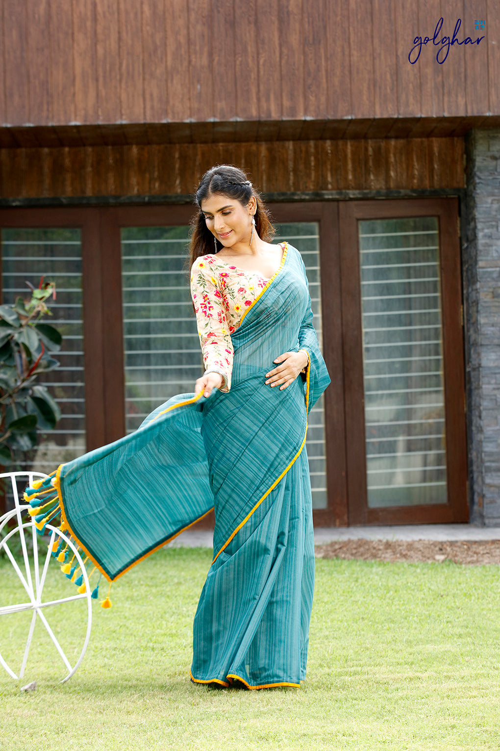 Aruba (Saree)