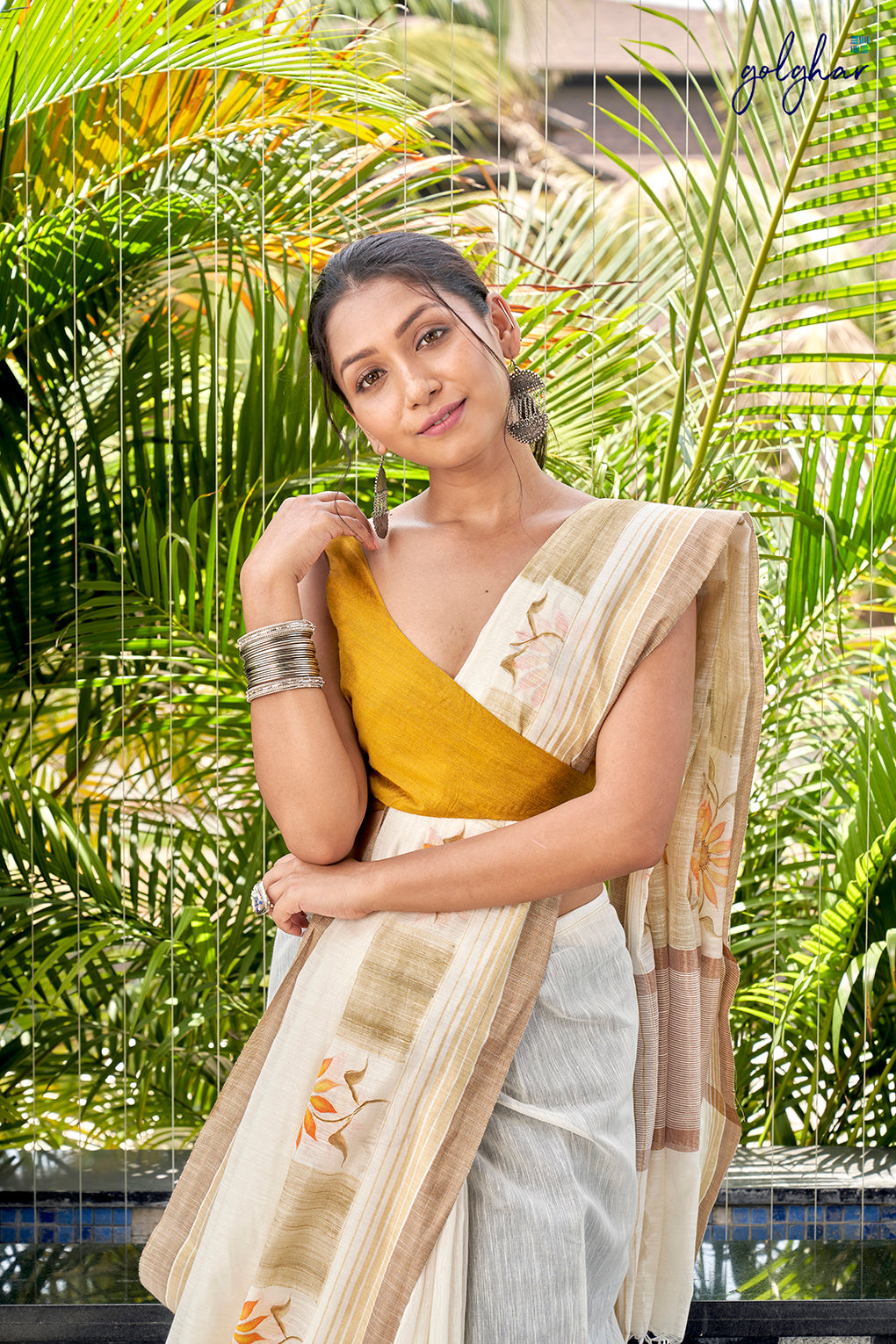 Corsage (Saree)