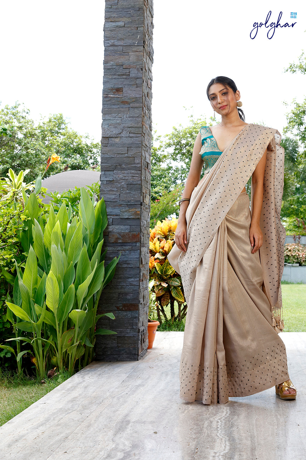 Silver Snow (Saree)