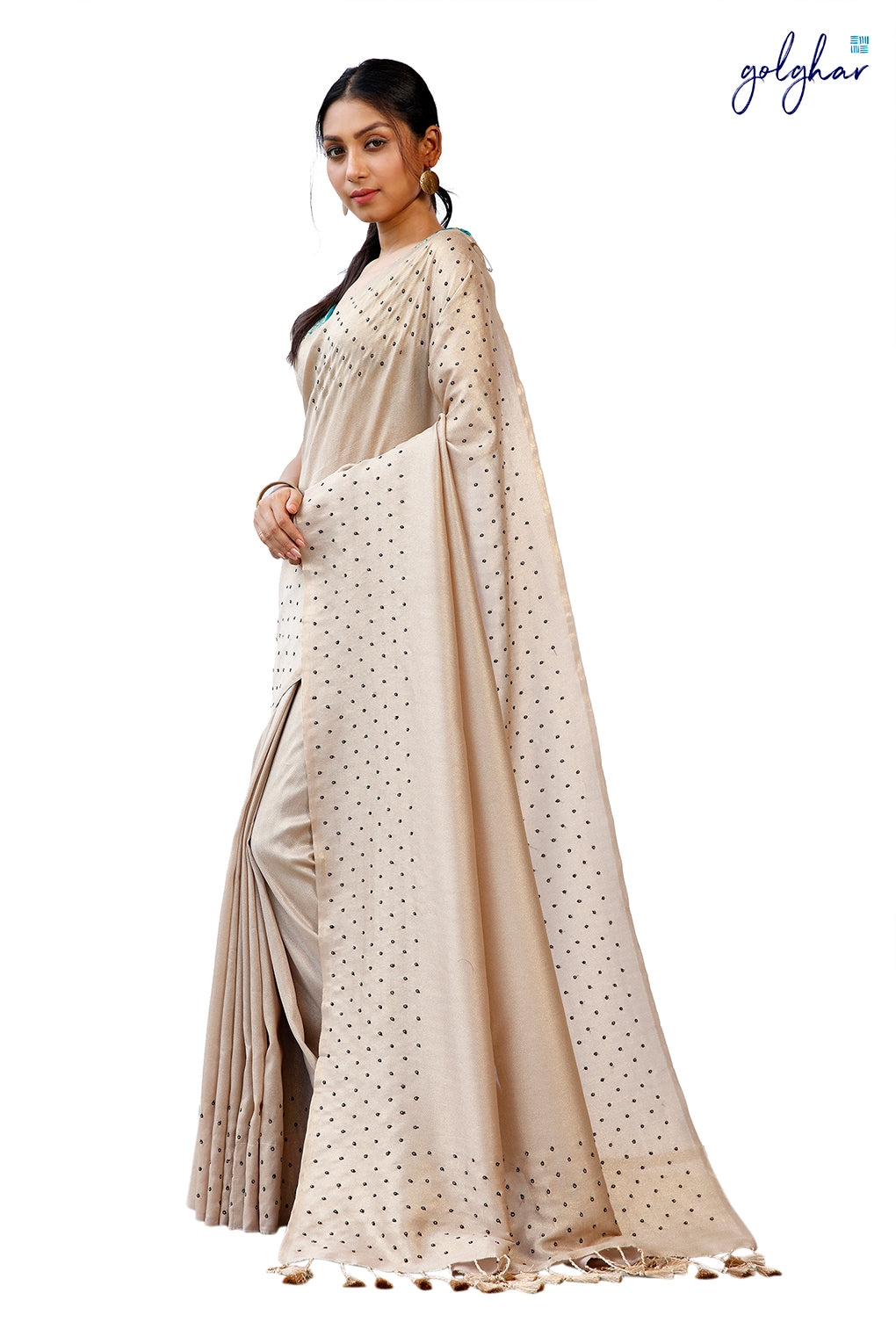 Silver Snow (Saree)