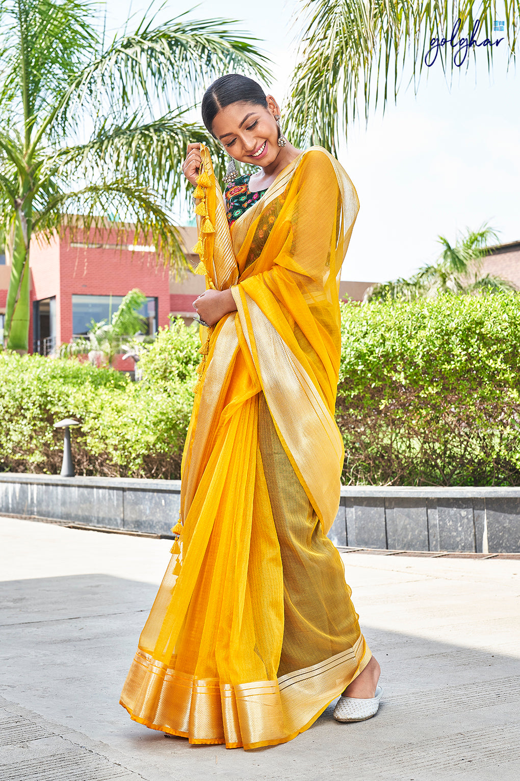 Sunflower (Saree)