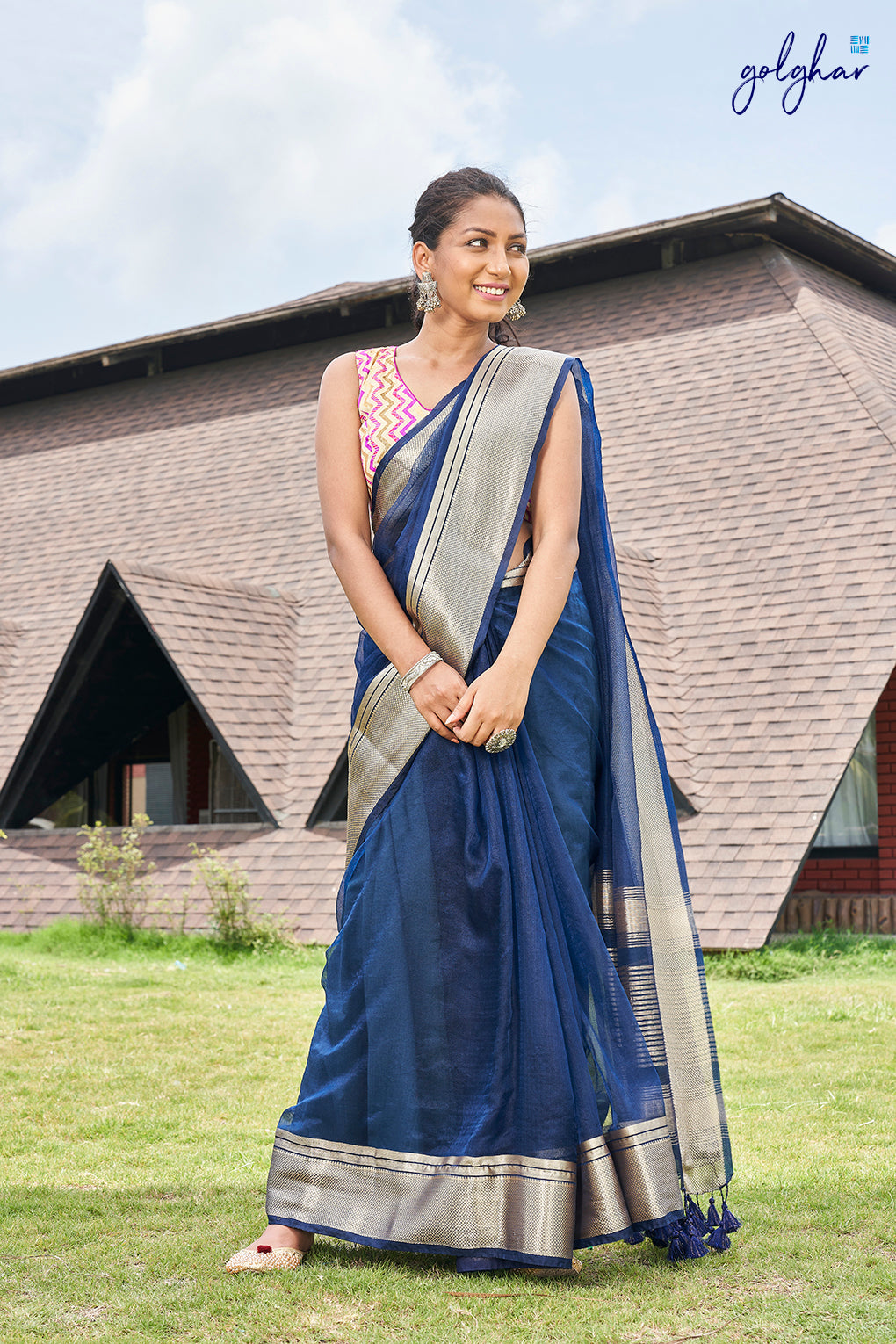 Midnight Dive (Saree)