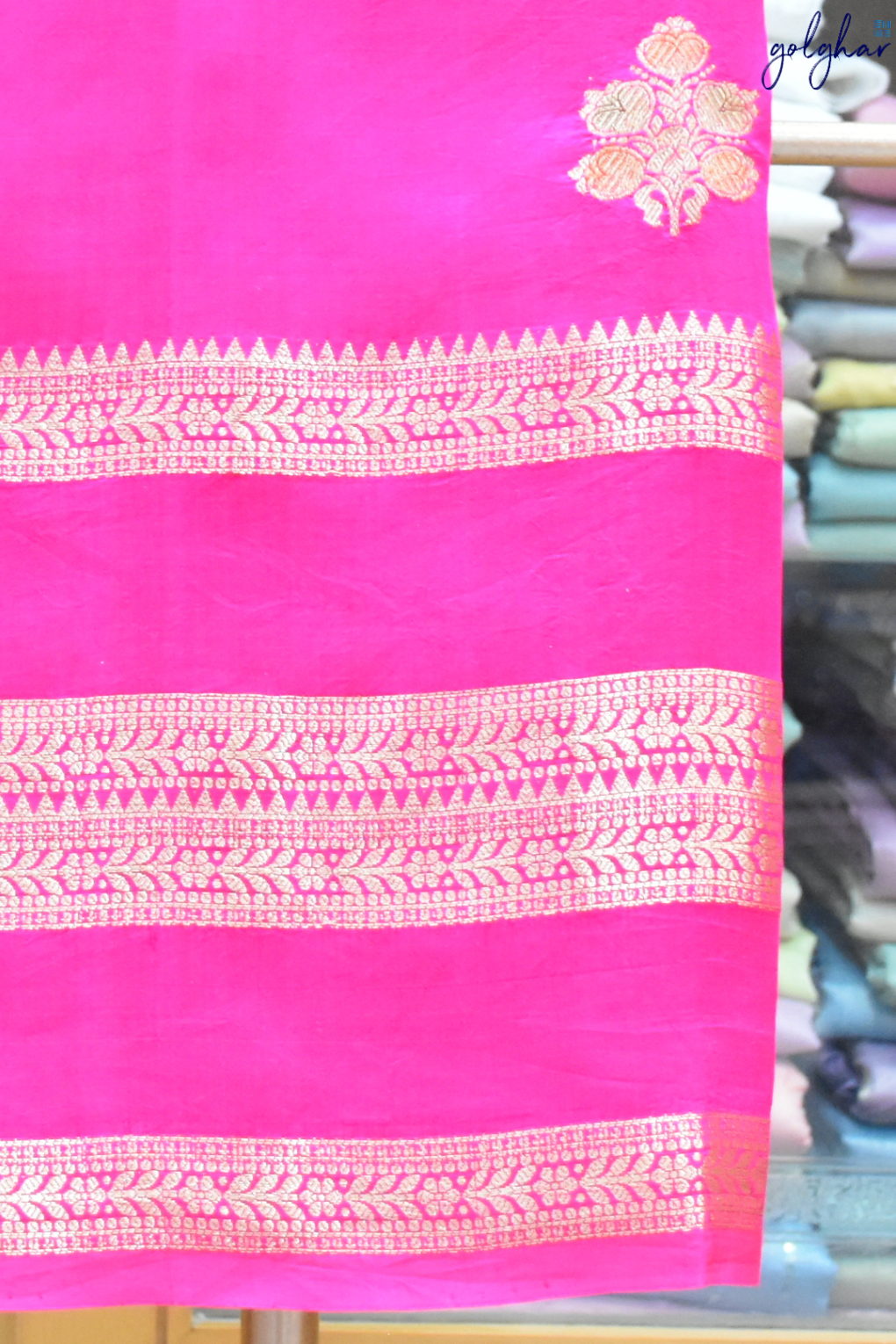 Floating Petals (Saree)