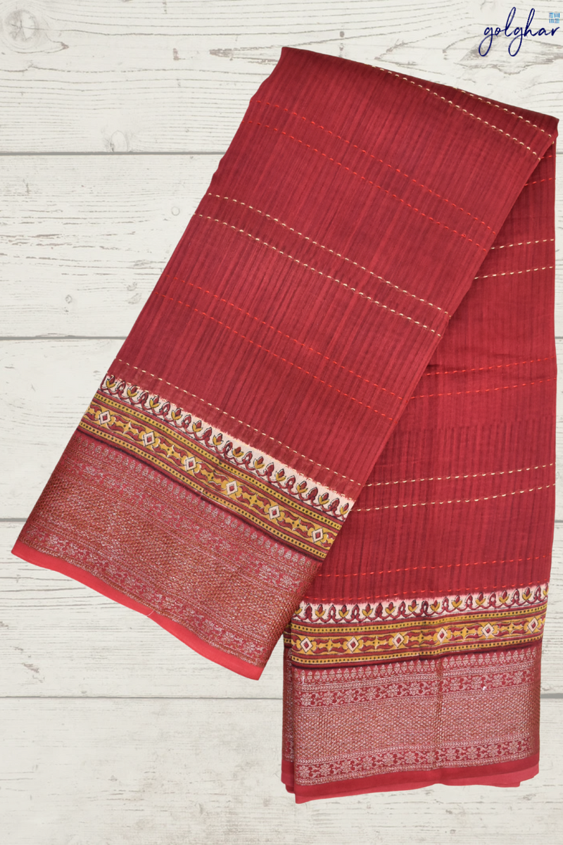 Crimson Mist (Saree)