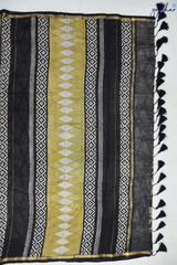 Black Beauty (Saree)