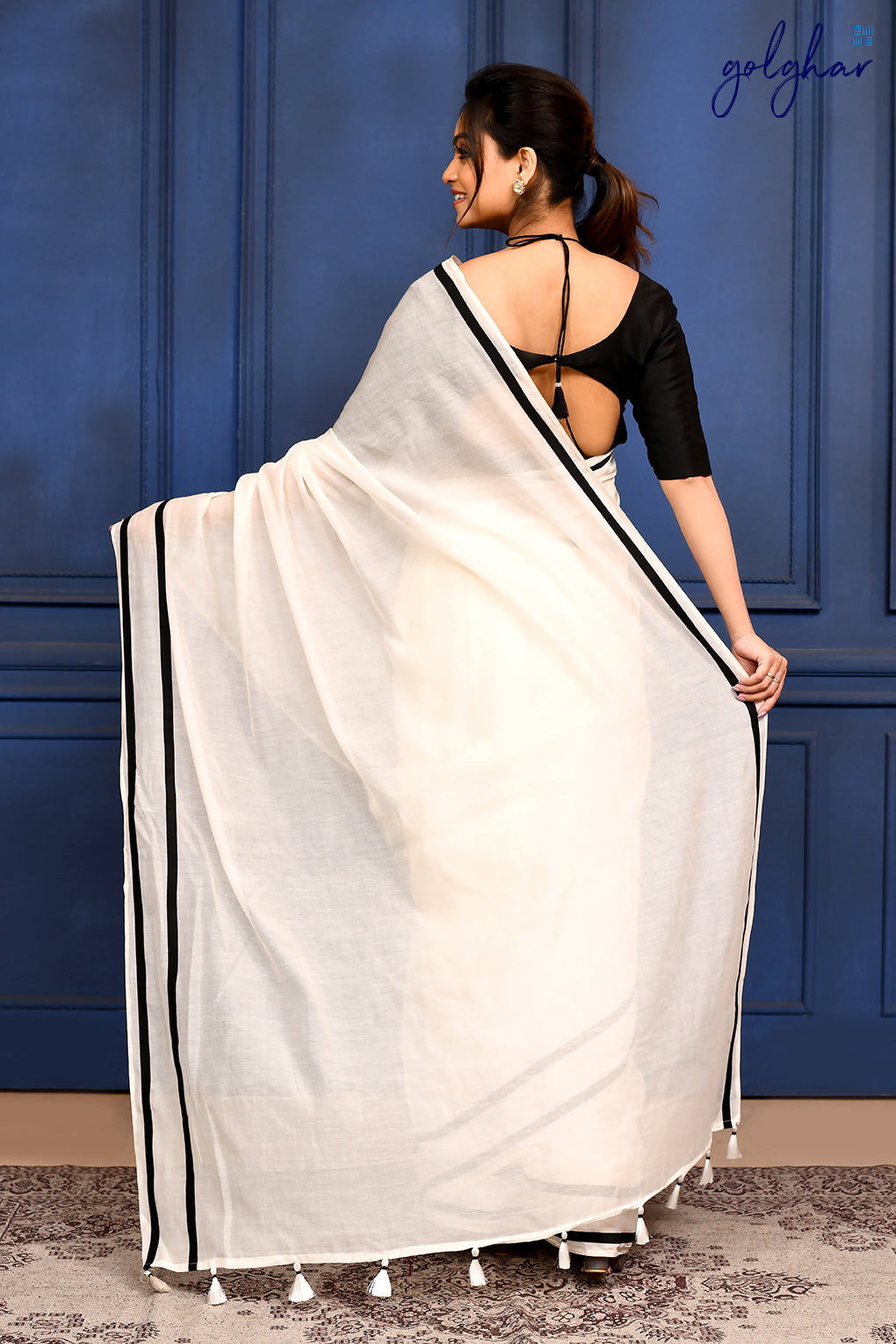 Yin Yang (Saree)
