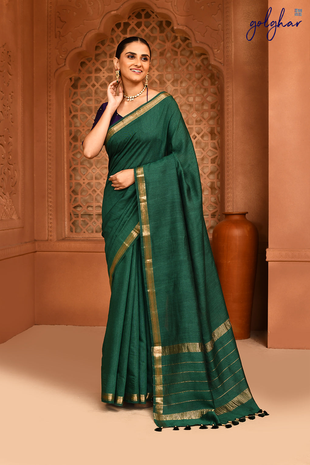 Sona Panna (Saree)