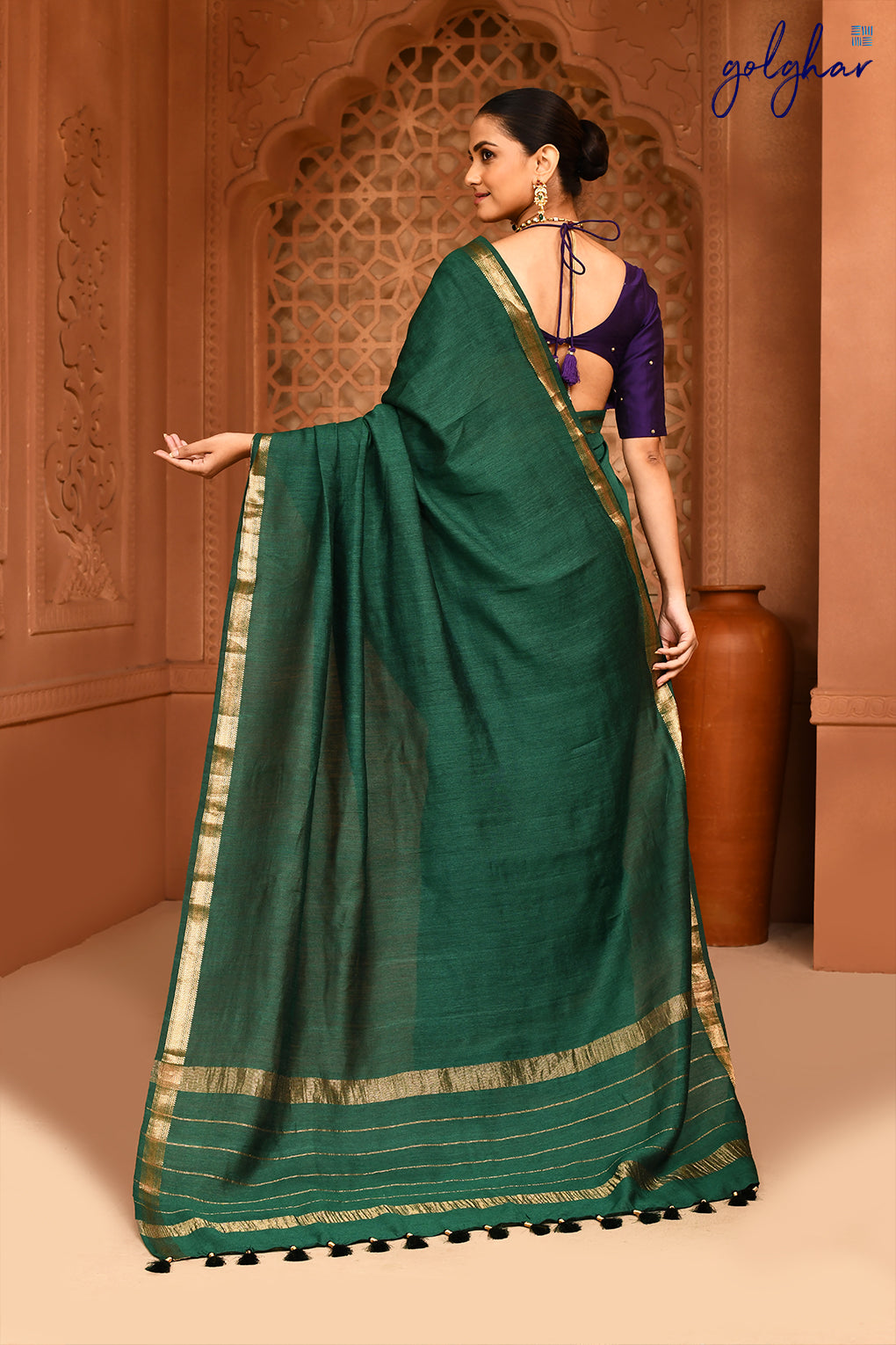 Sona Panna (Saree)