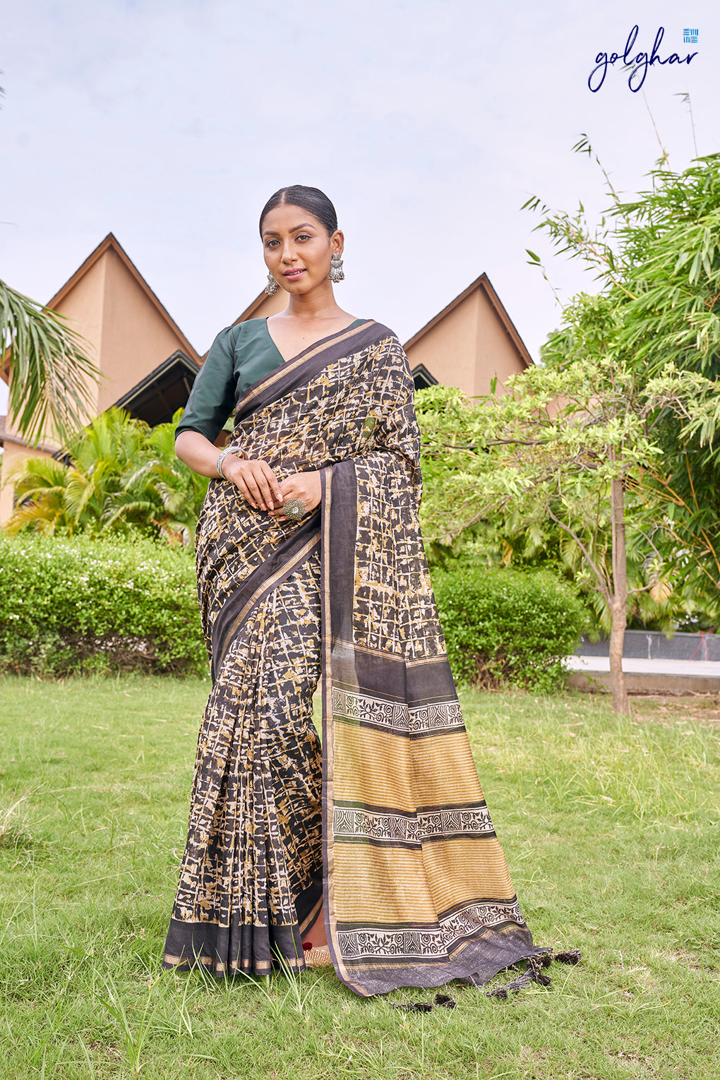 Cranky Crazed (Saree)