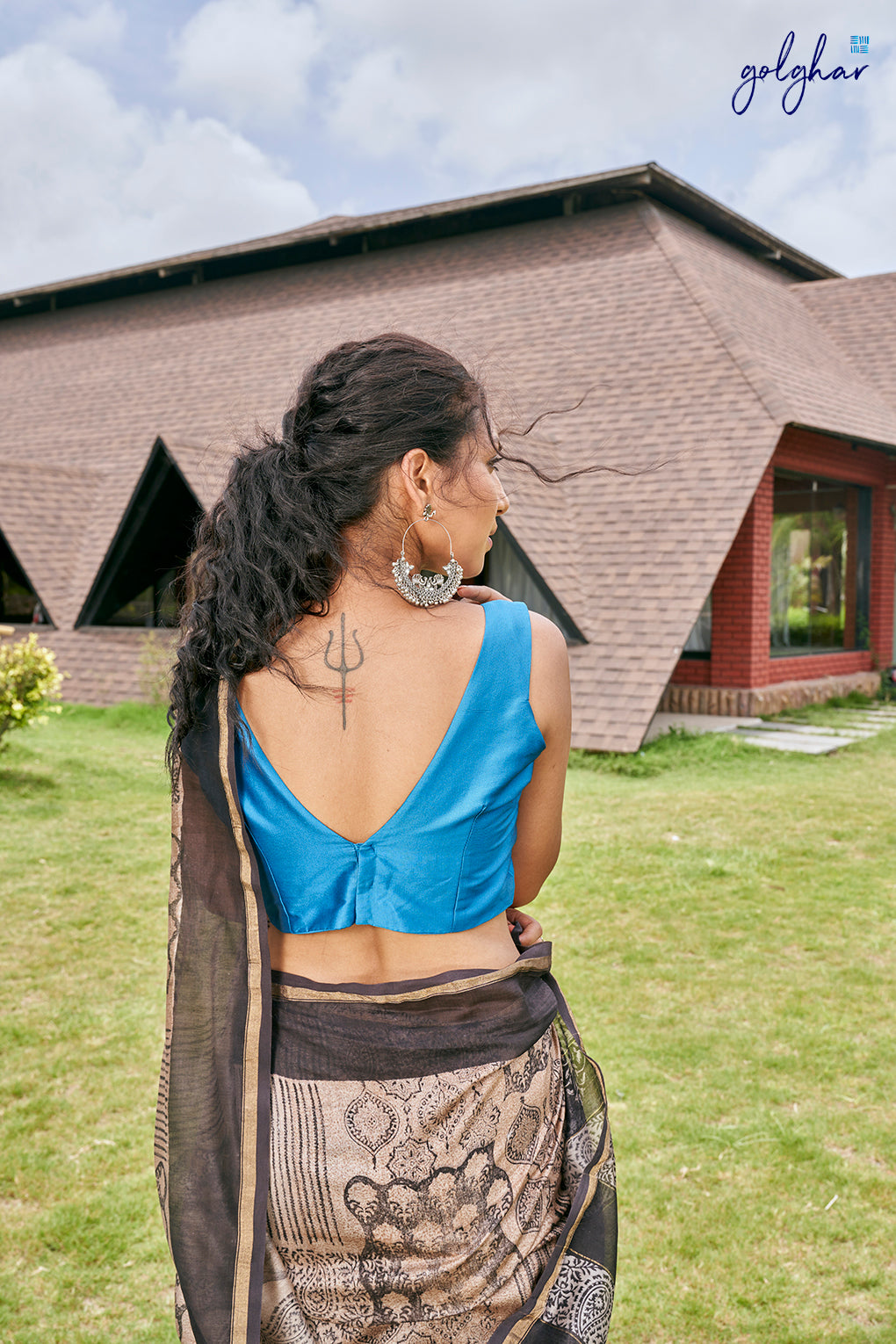 Dark Chocolate (Saree)