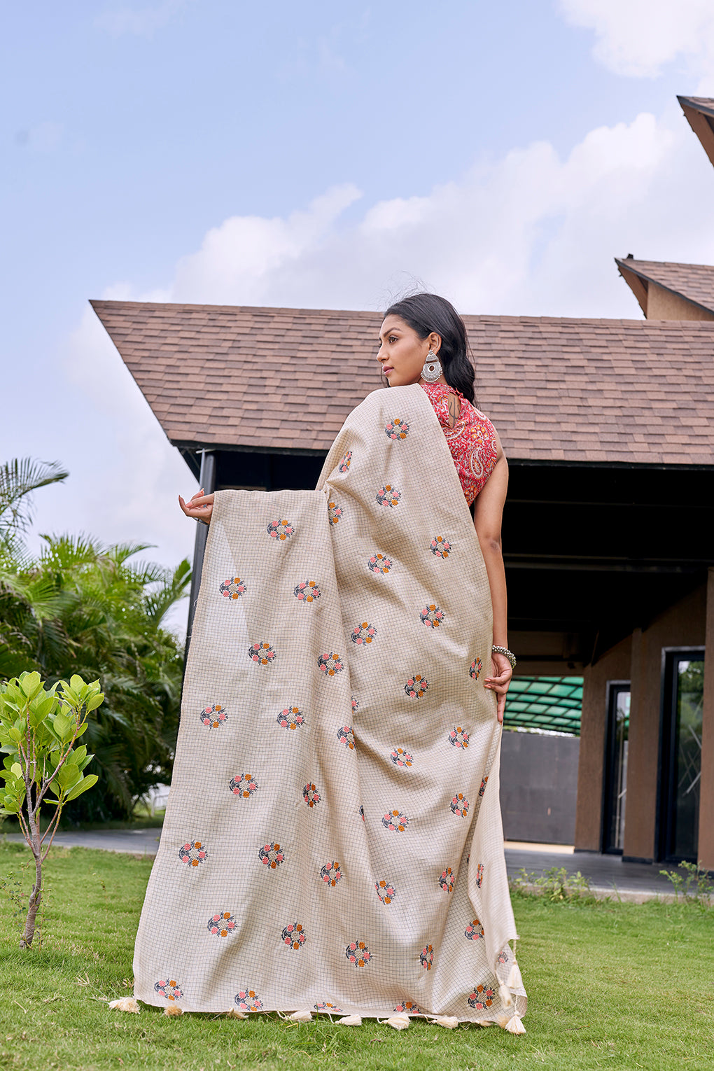 Shade of Joy (Saree)