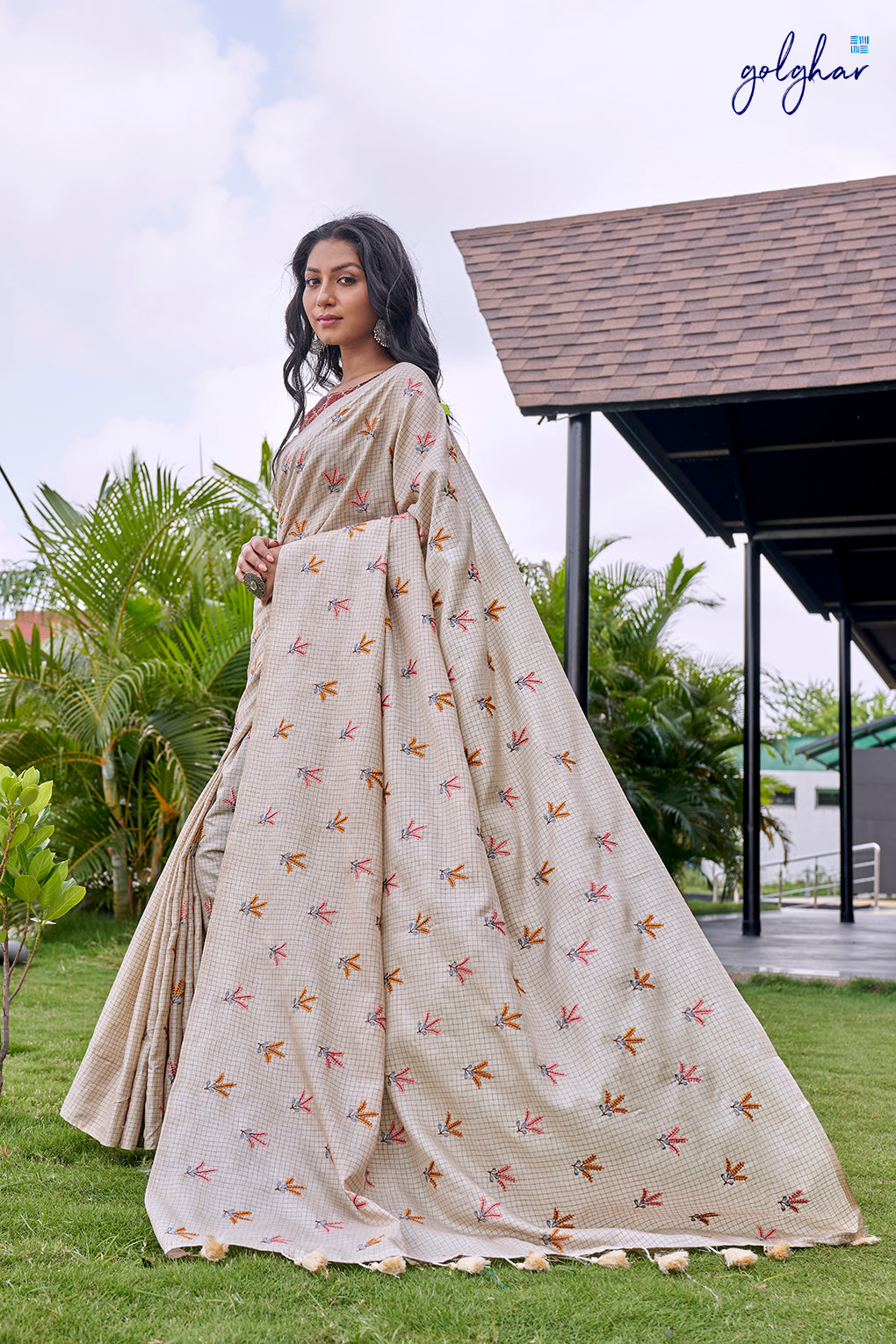 Bene-e-tint(Saree)