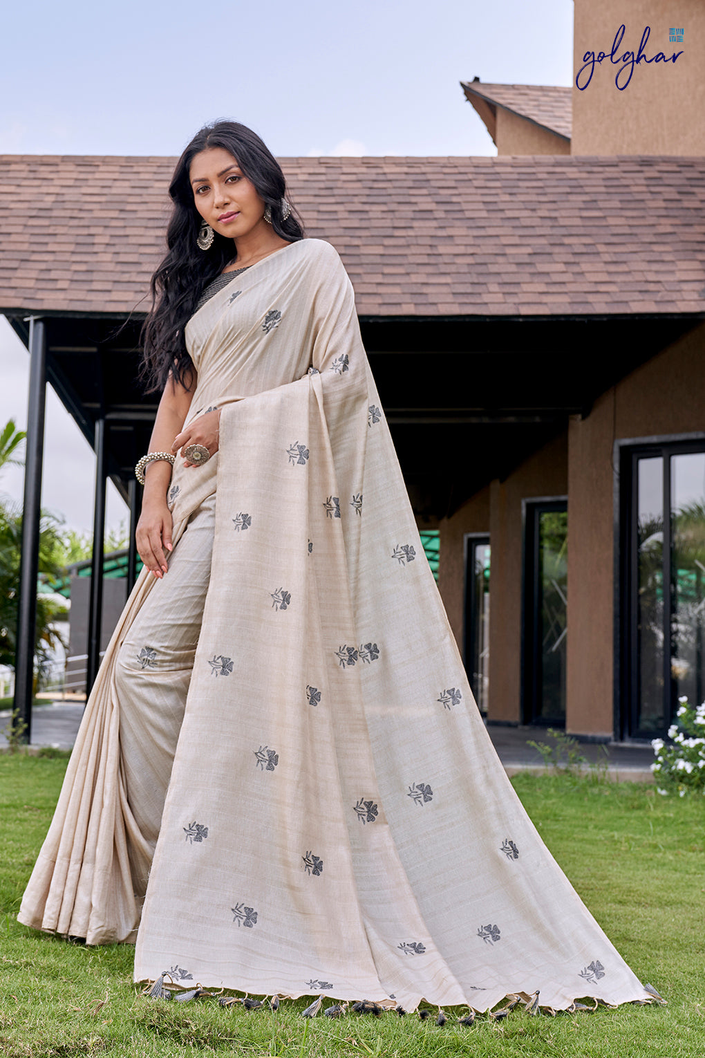 Incandescence (Saree)