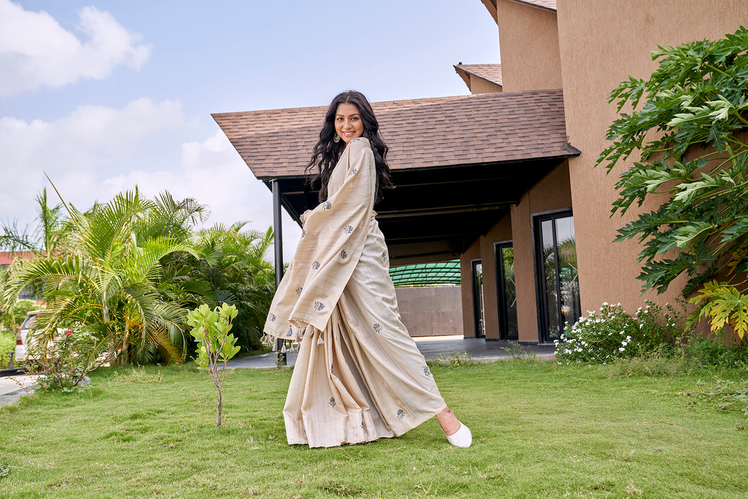 Incandescence (Saree)