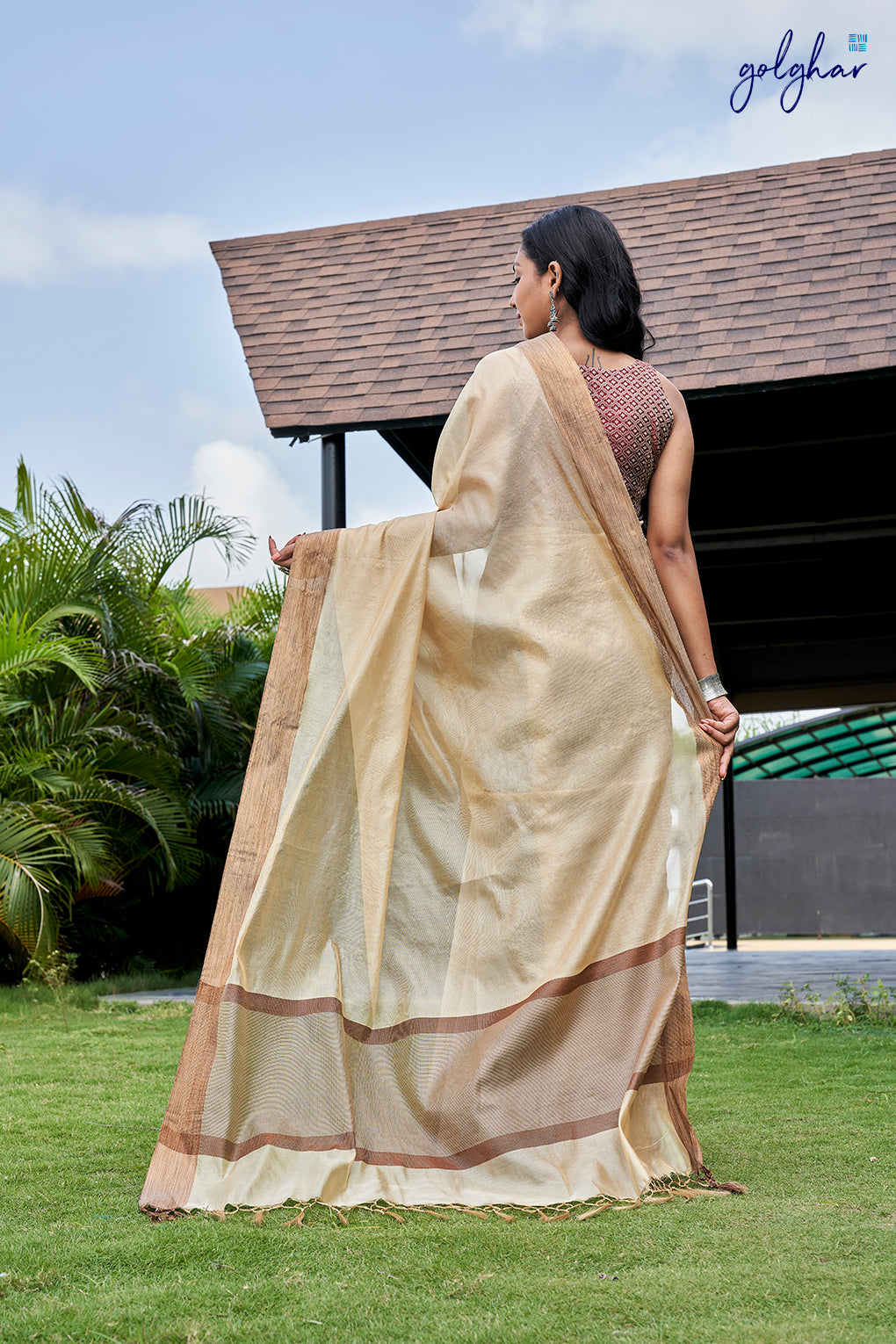 Dreamy Land (Saree)