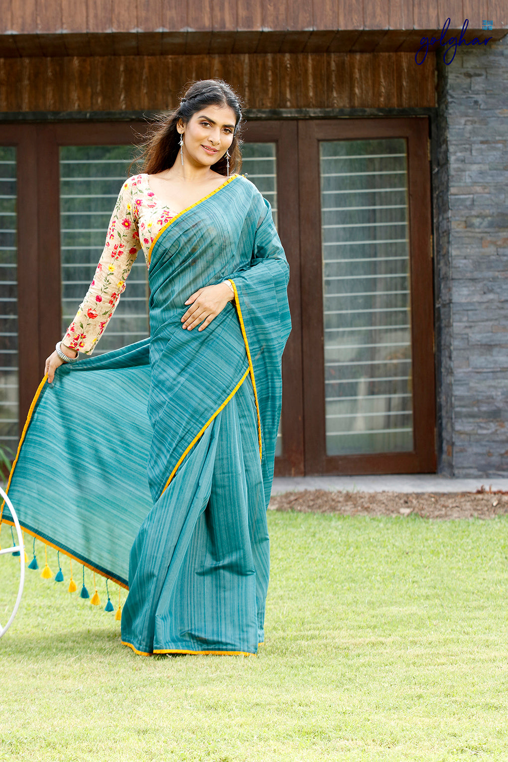 Aruba (Saree)