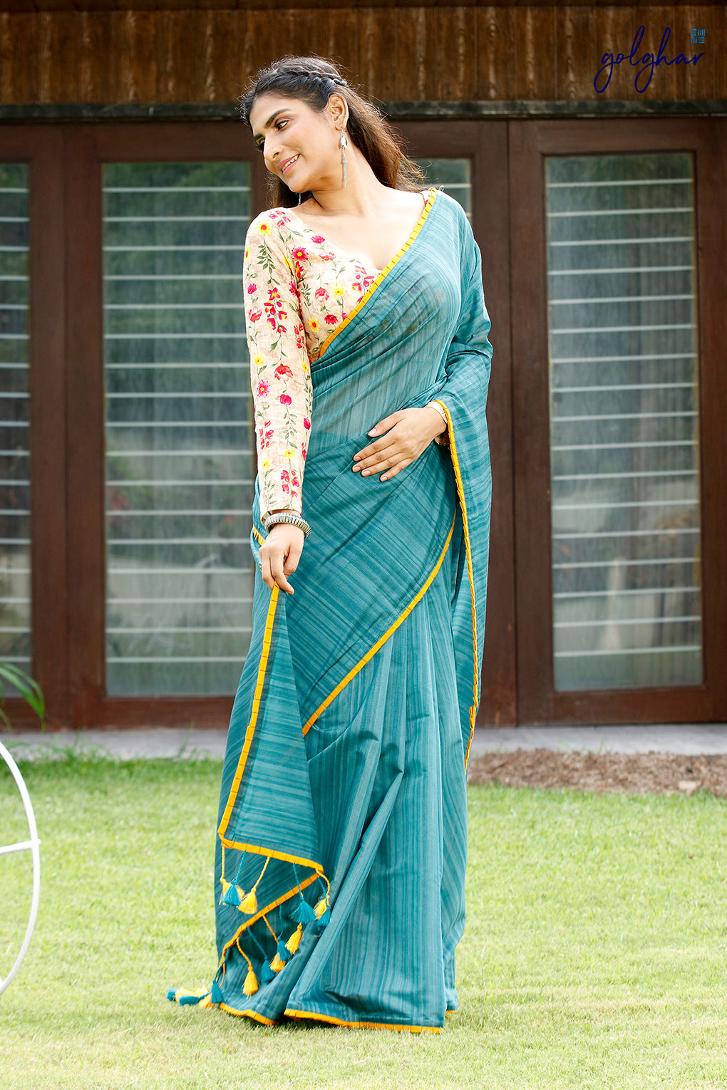 Aruba (Saree)
