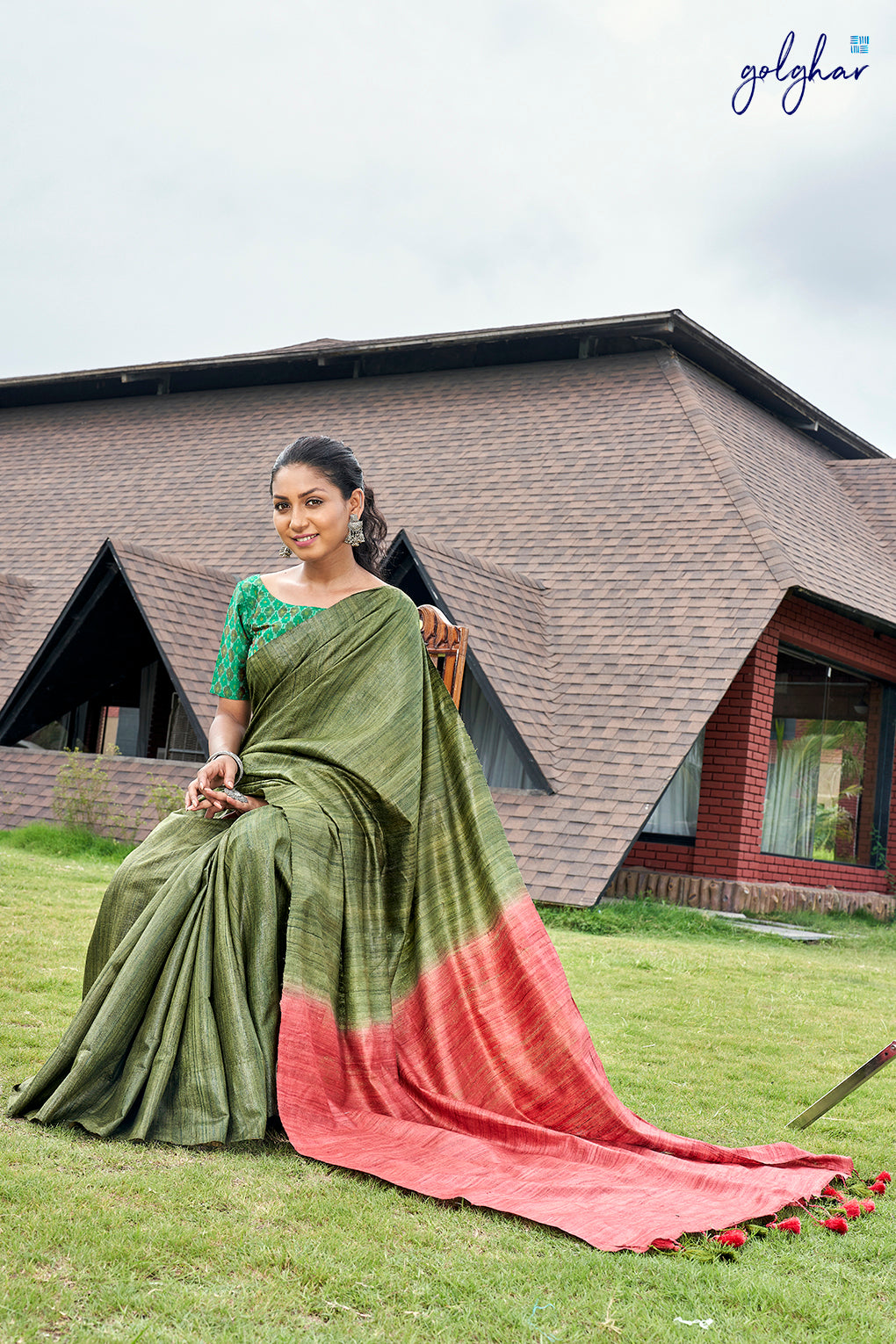 Monarch (Saree)