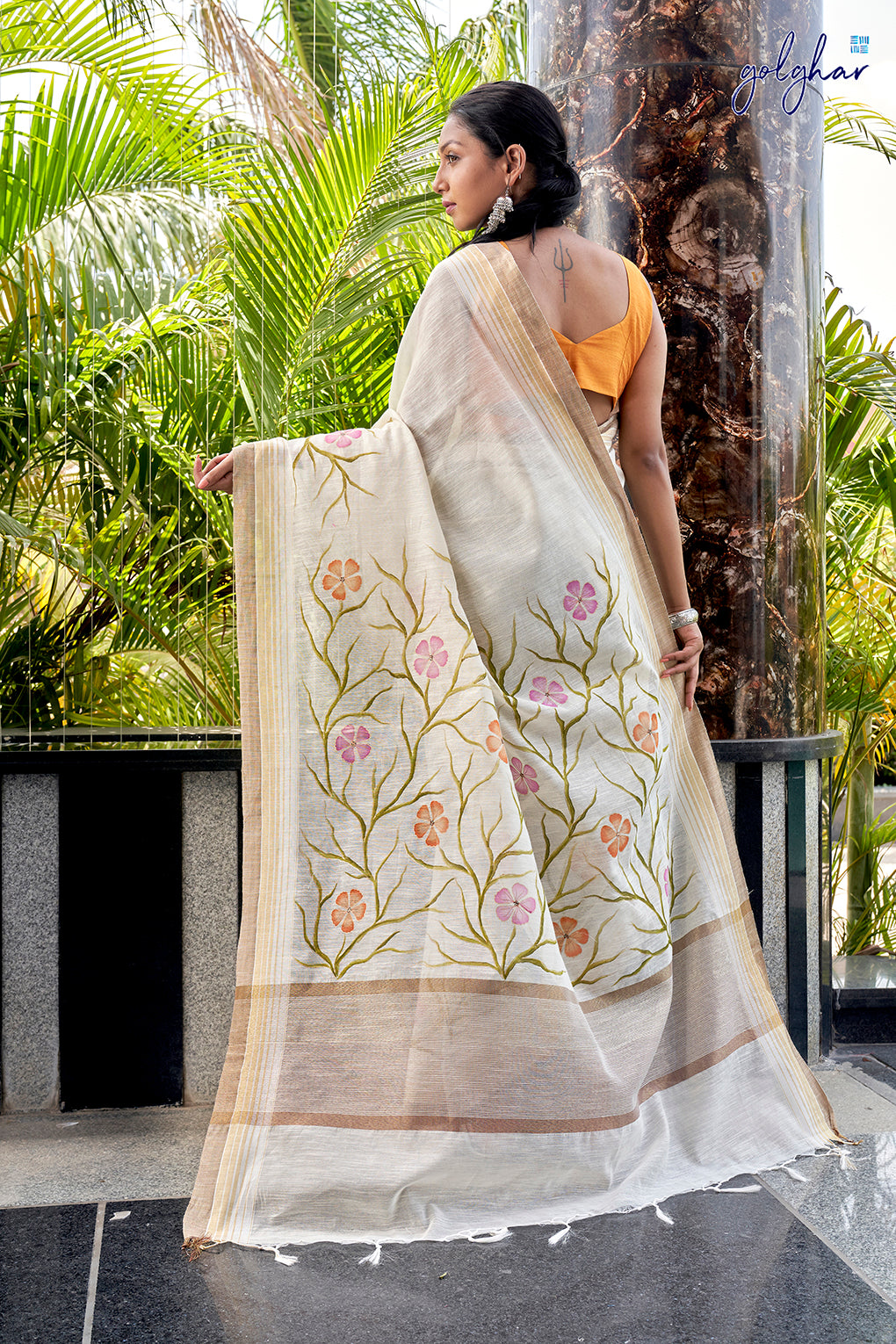 Scented (Saree)