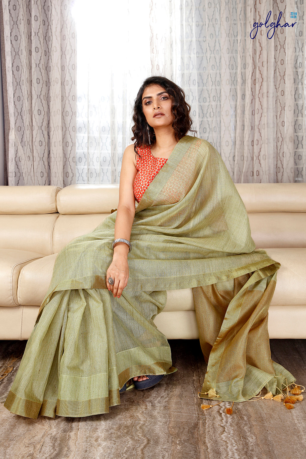 Contour & Conceal (Saree)