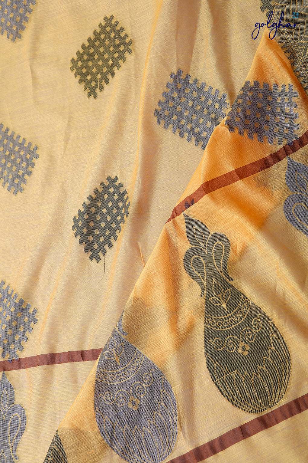 Banana Split (Saree)