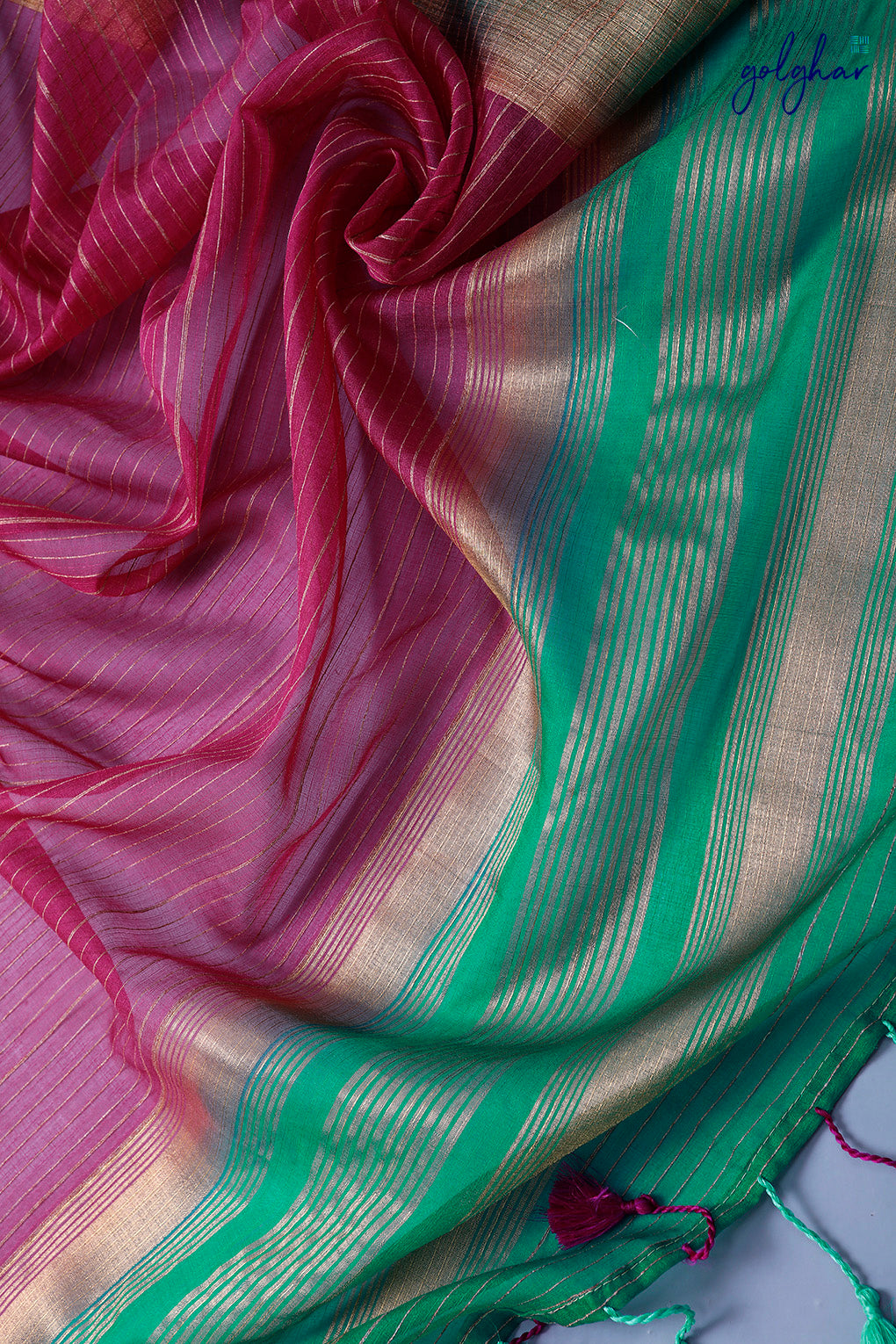 Mauvish Crimson (Saree)