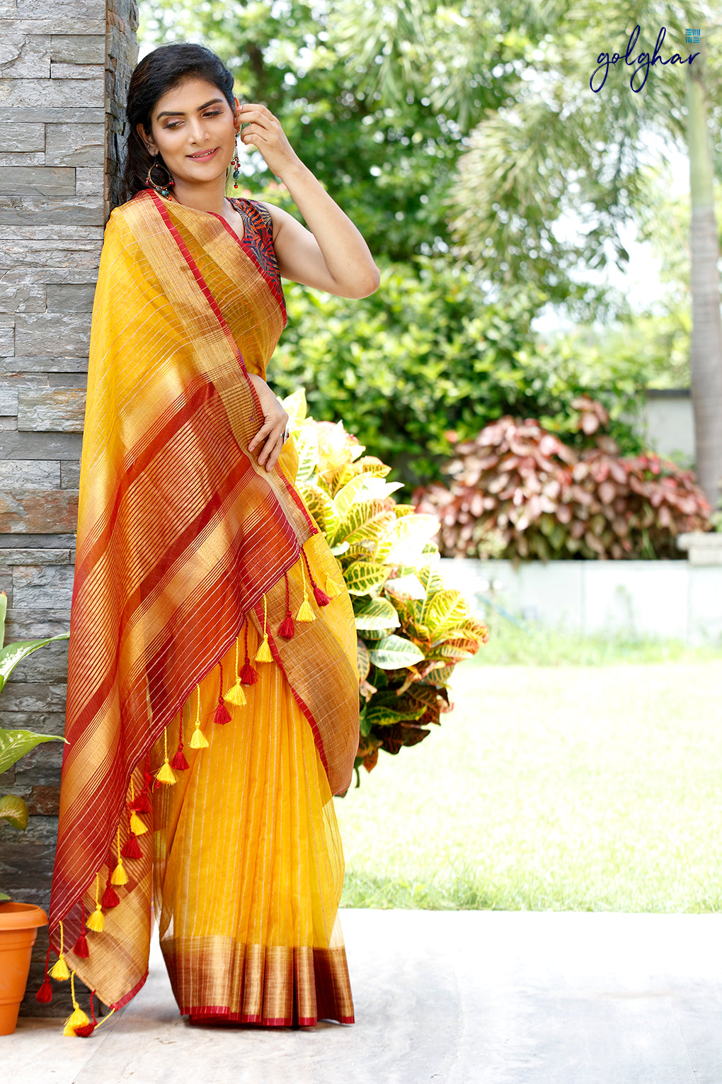 Daffodil (Saree)