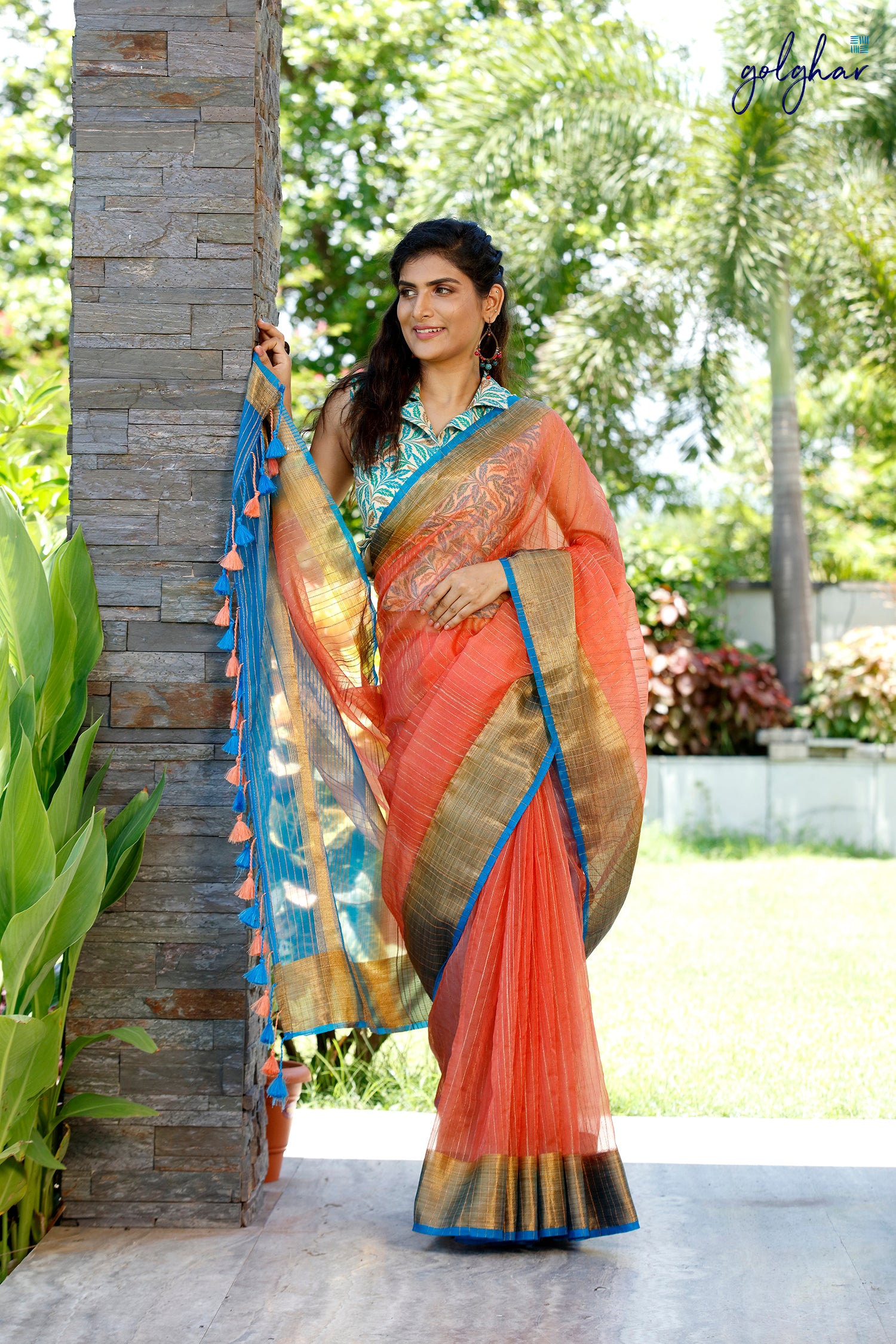 Flamingo (Saree)