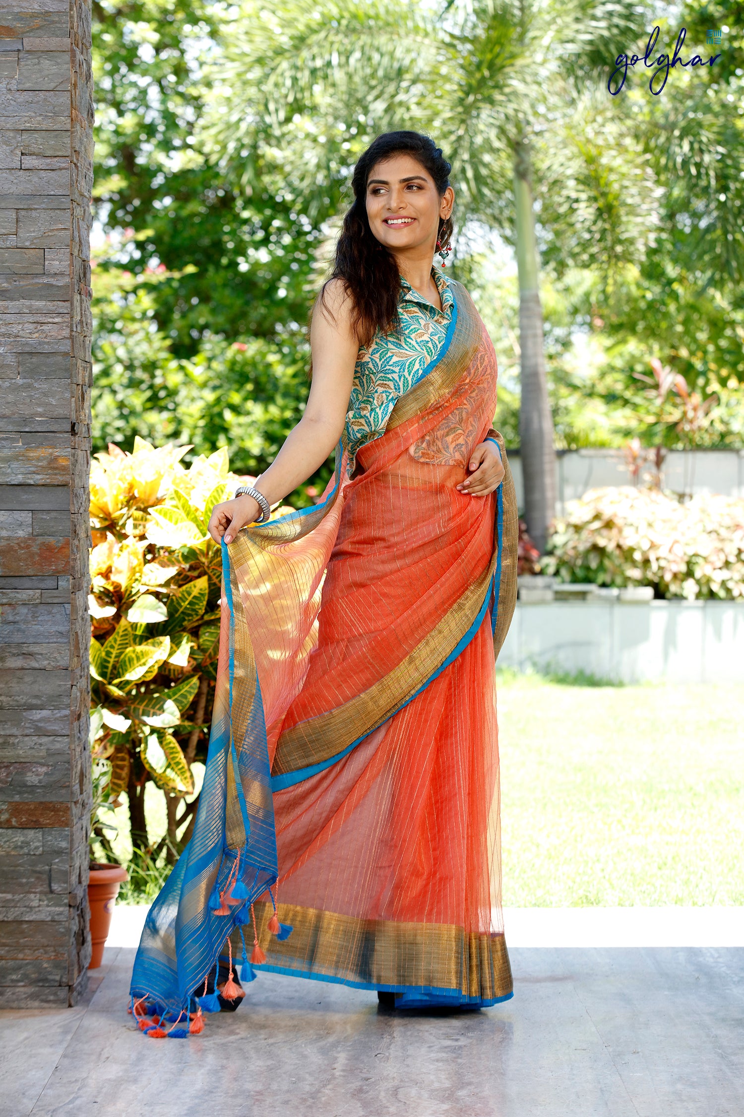 Flamingo (Saree)