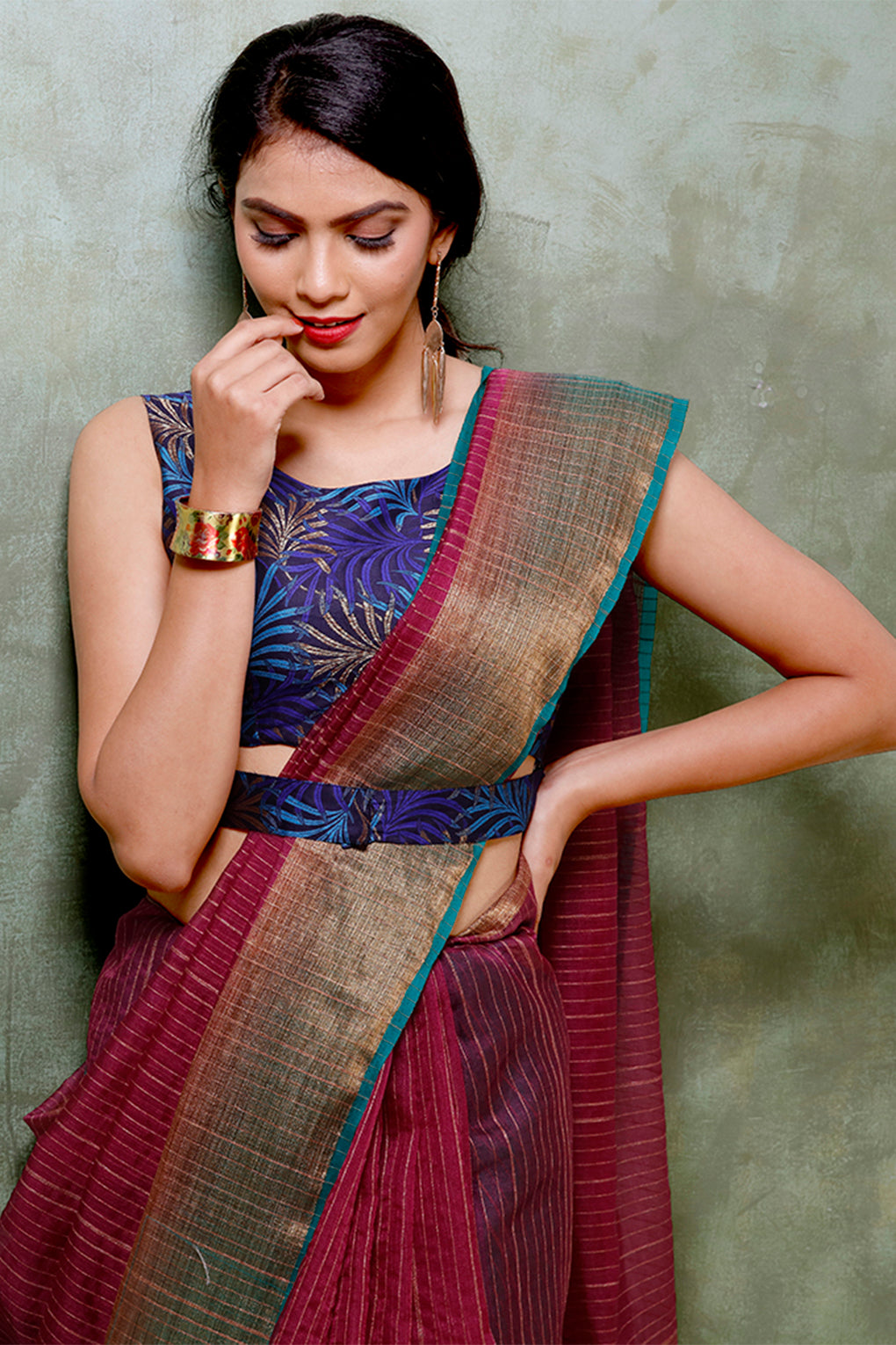 Mauvish Crimson (Saree)