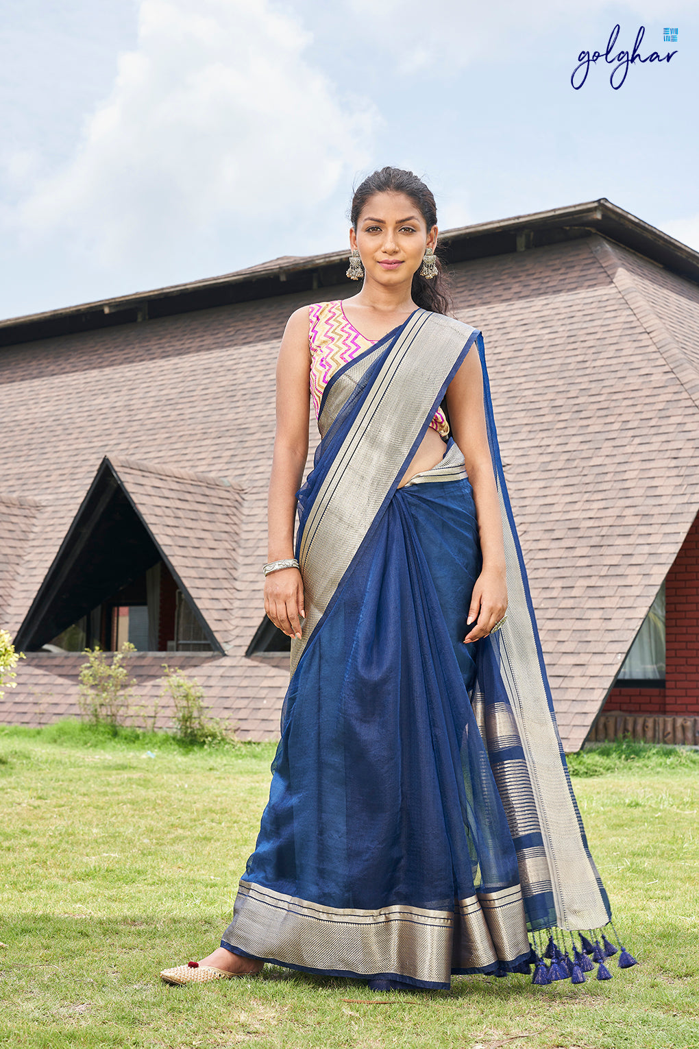 Midnight Dive (Saree)