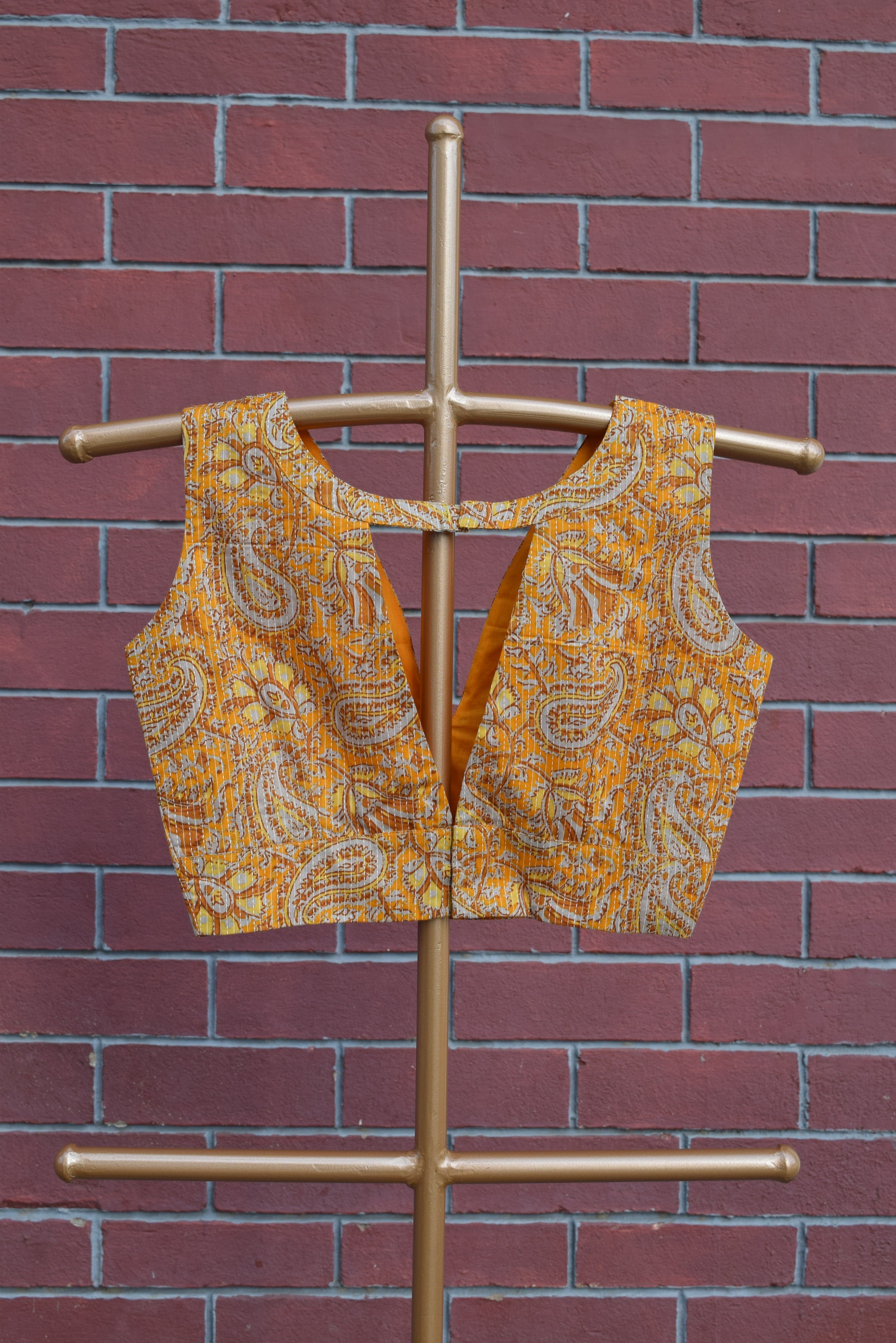 Rise Up (Blouse)