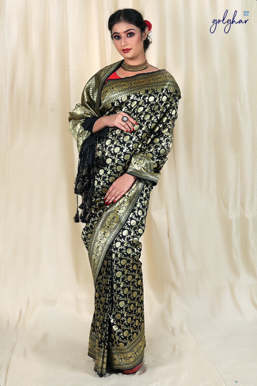 Black Mirror (Saree)
