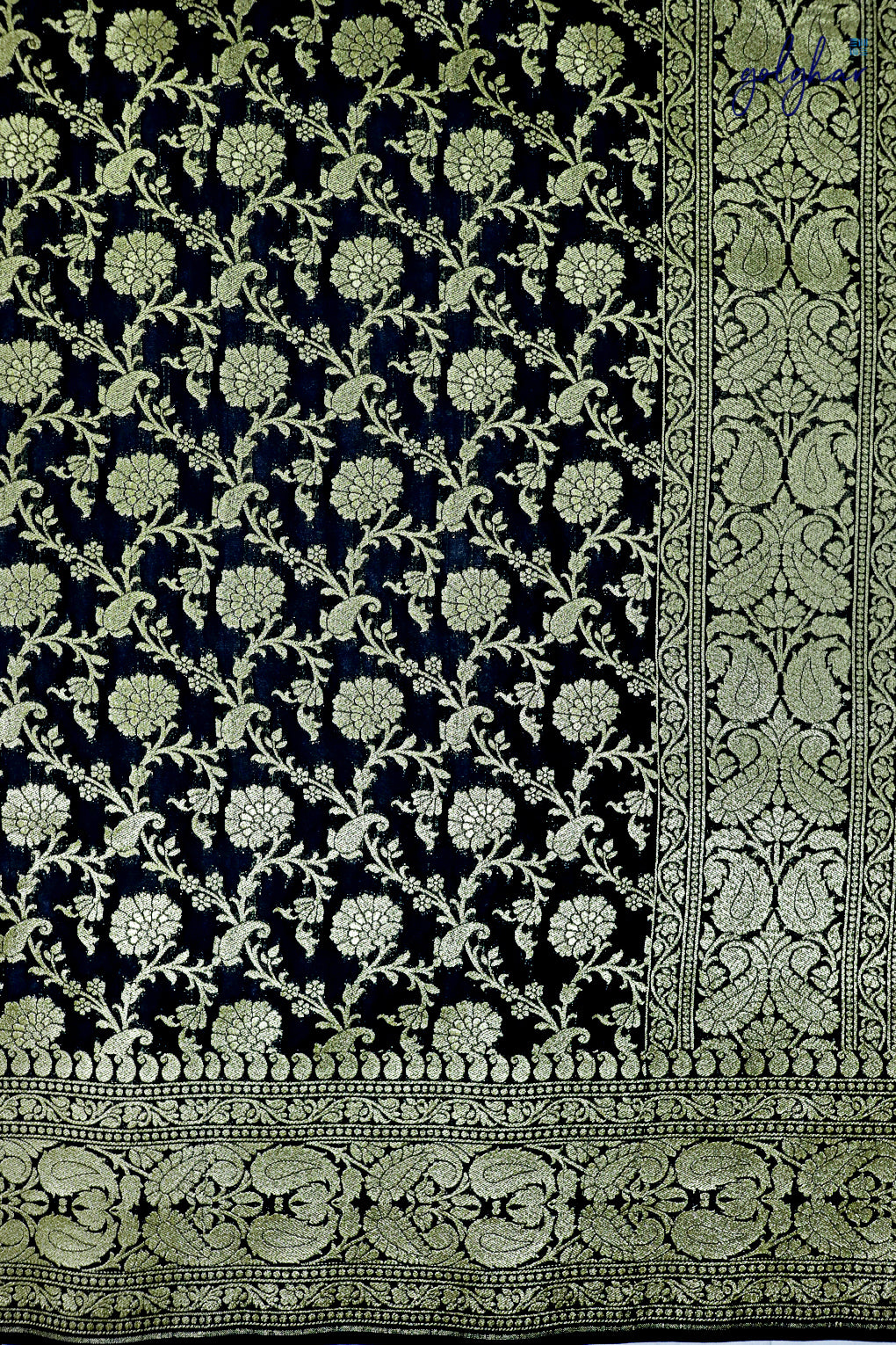 Black Mirror (Saree)