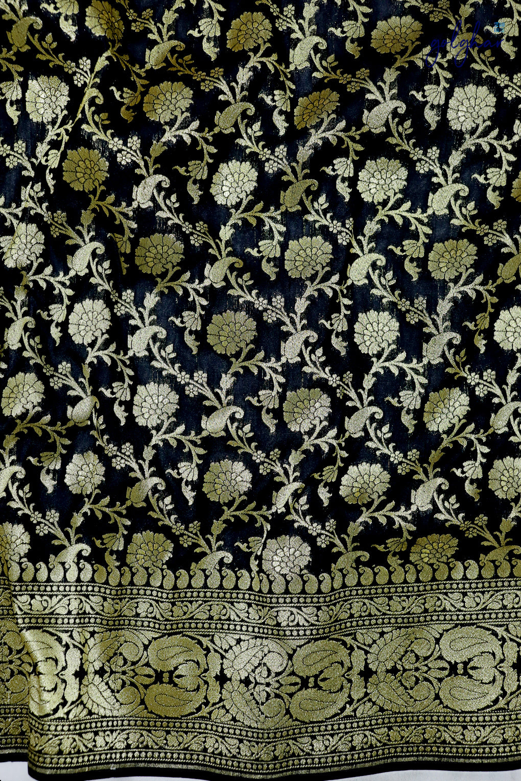 Black Mirror (Saree)