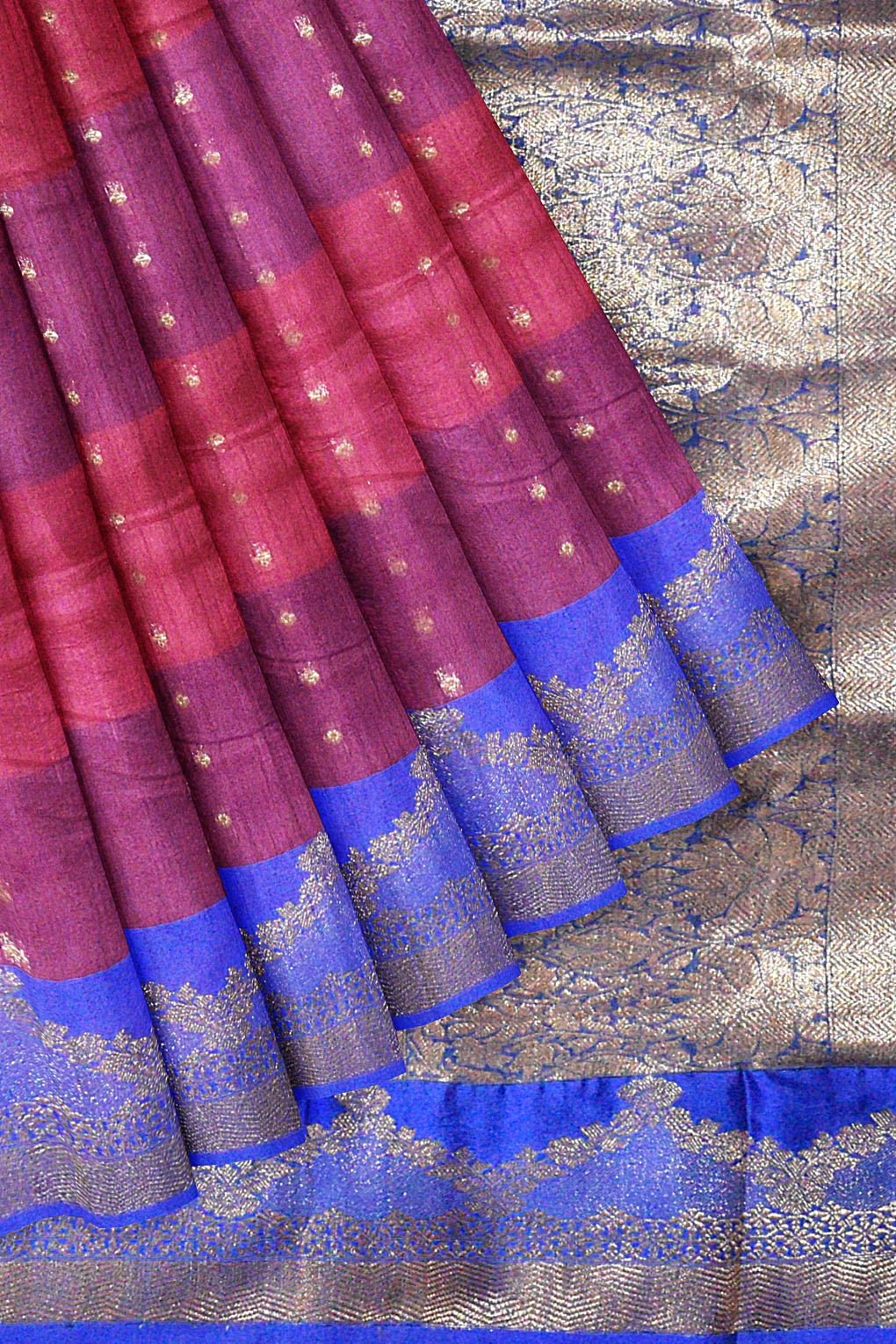 Fuchsia and Magenta Panel Weaved Handloom Banarasi Saree