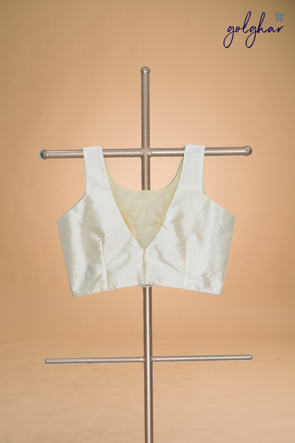 Retro White (Blouse)
